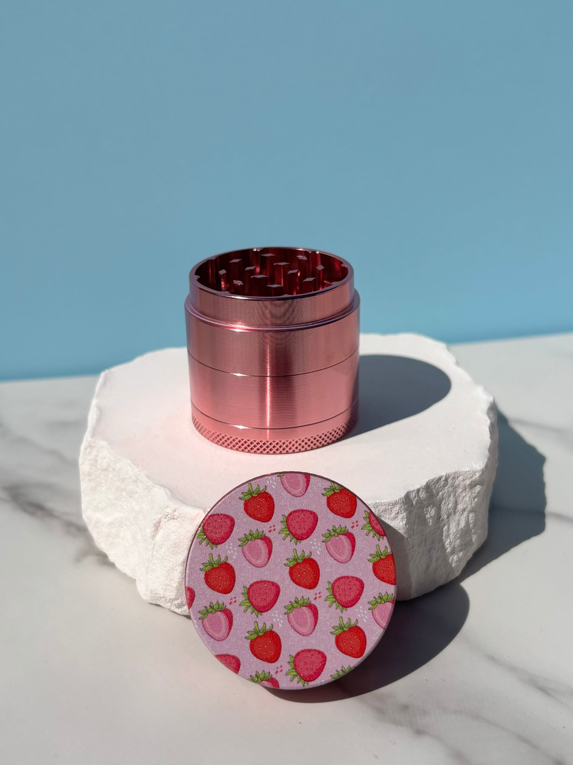 Mini Strawberries grinder