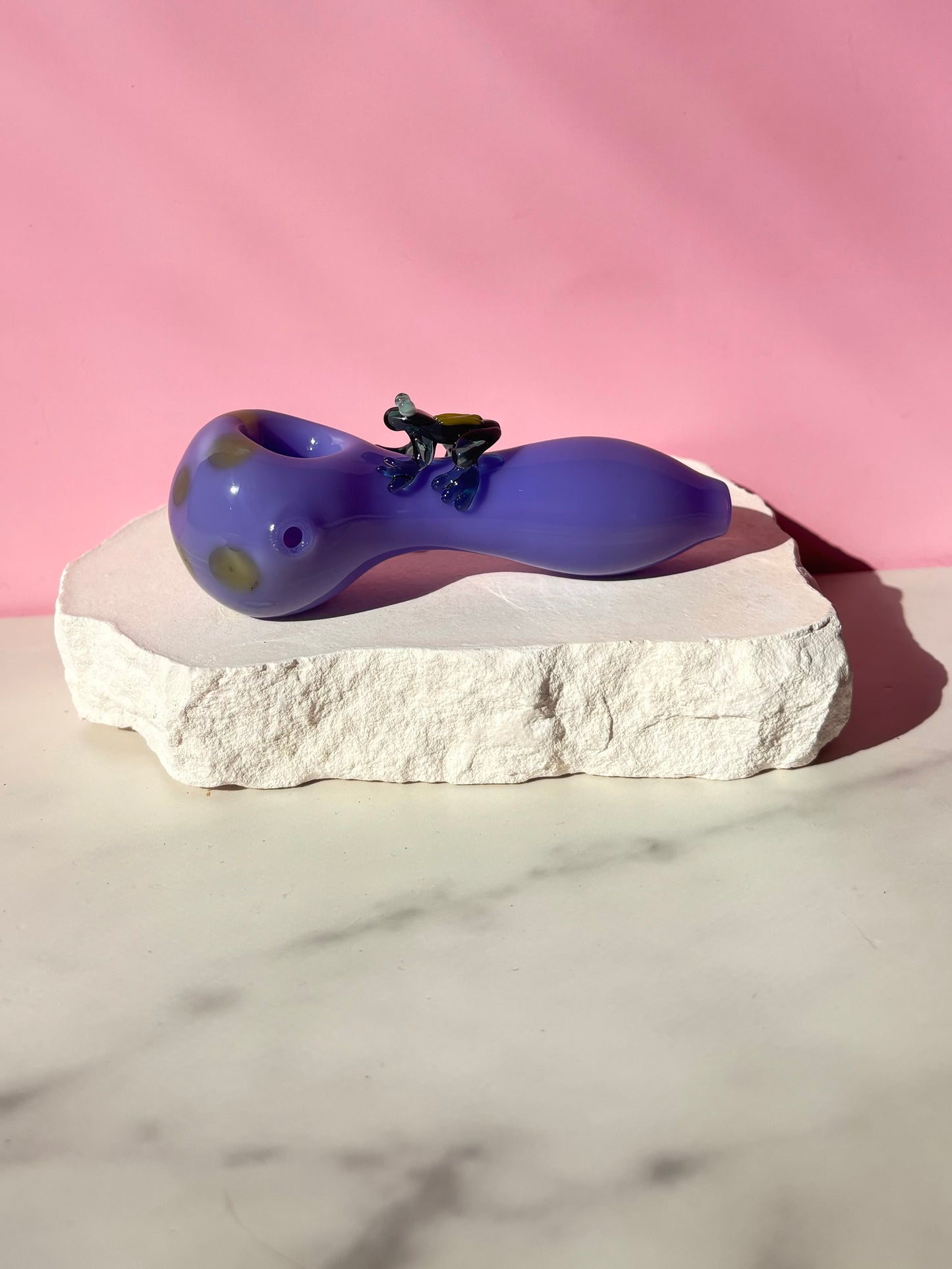 Frog pipe